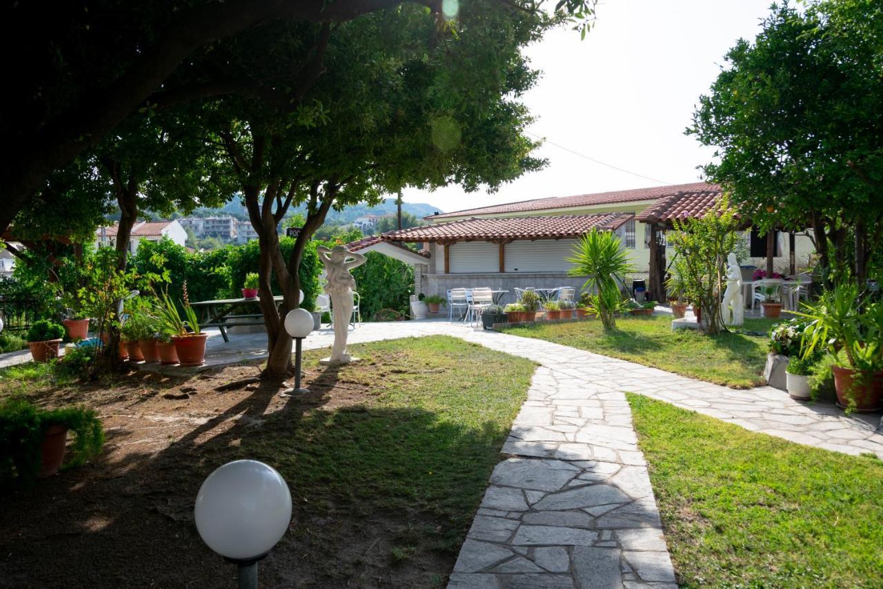 פוליכרונו Hotel Sarikas מראה חיצוני תמונה