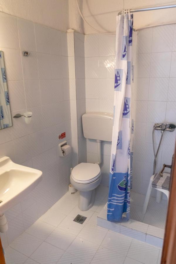 פוליכרונו Hotel Sarikas מראה חיצוני תמונה