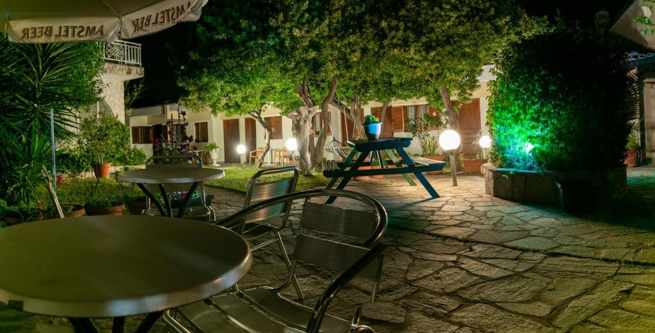 פוליכרונו Hotel Sarikas מראה חיצוני תמונה