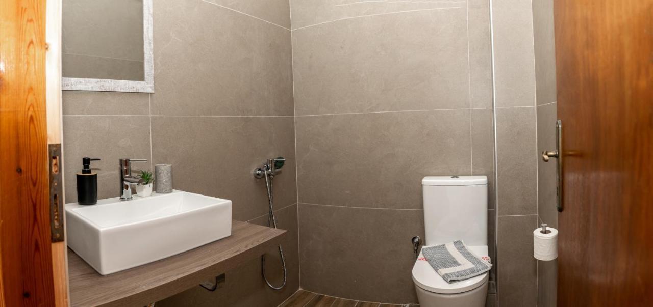 פוליכרונו Hotel Sarikas מראה חיצוני תמונה