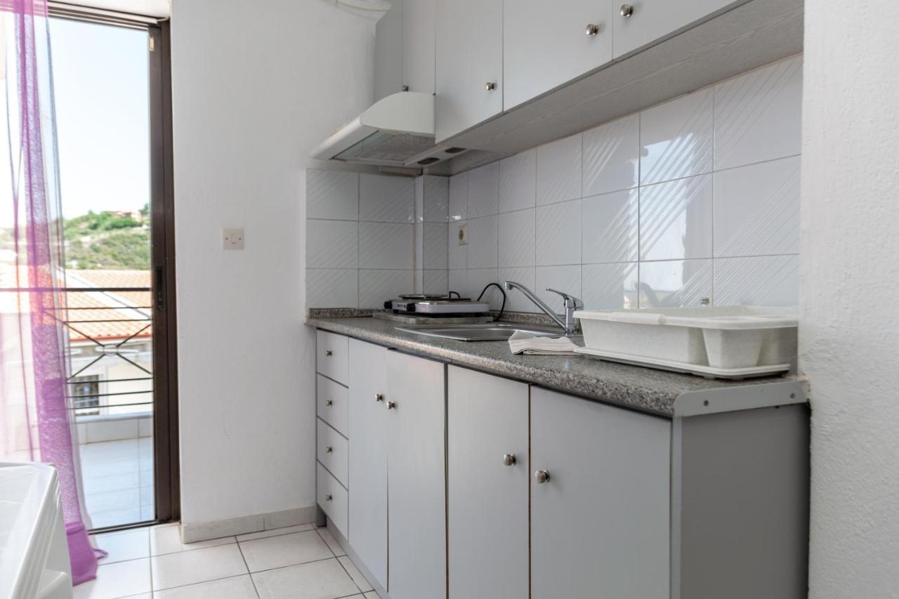 פוליכרונו Hotel Sarikas מראה חיצוני תמונה