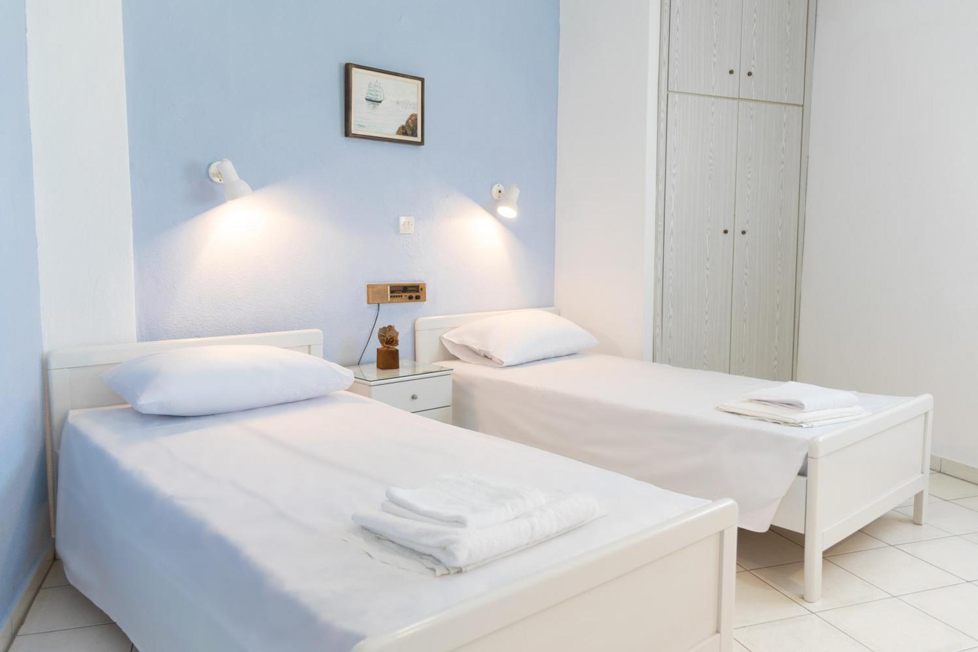 פוליכרונו Hotel Sarikas מראה חיצוני תמונה