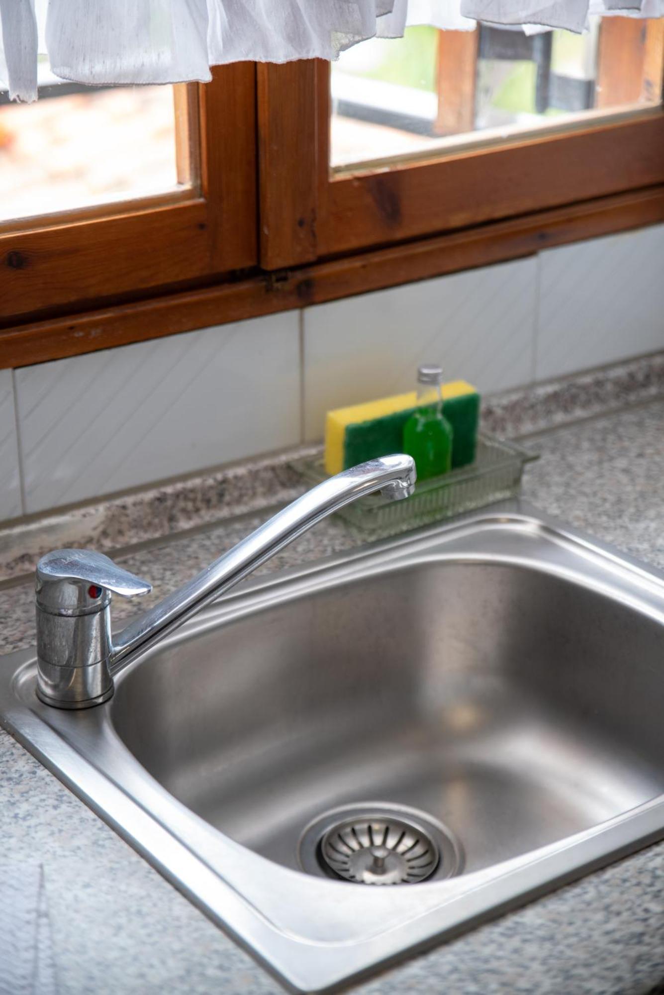 פוליכרונו Hotel Sarikas מראה חיצוני תמונה