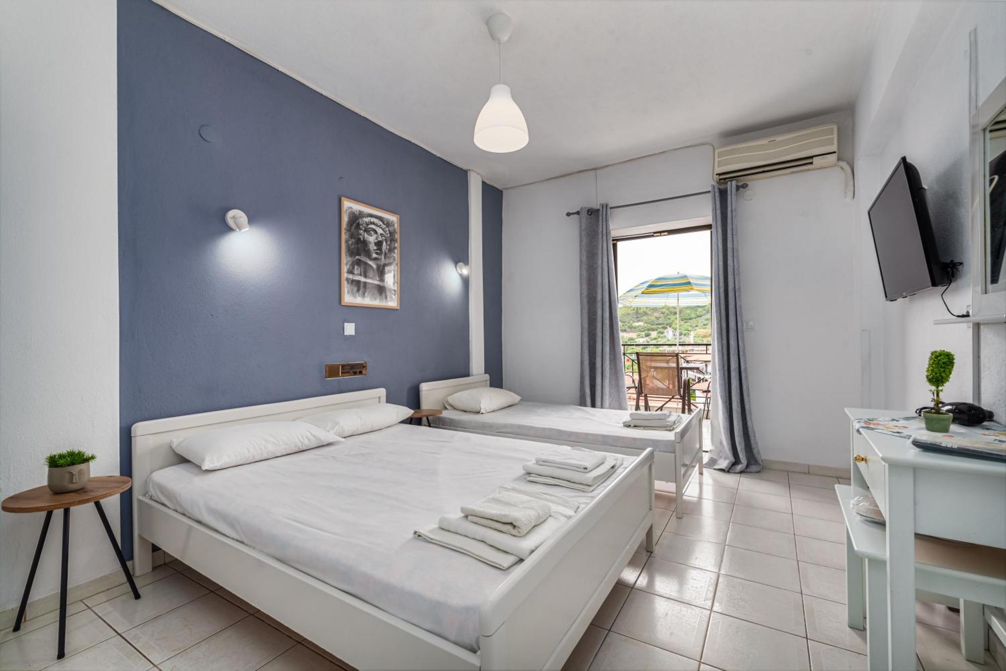 פוליכרונו Hotel Sarikas מראה חיצוני תמונה