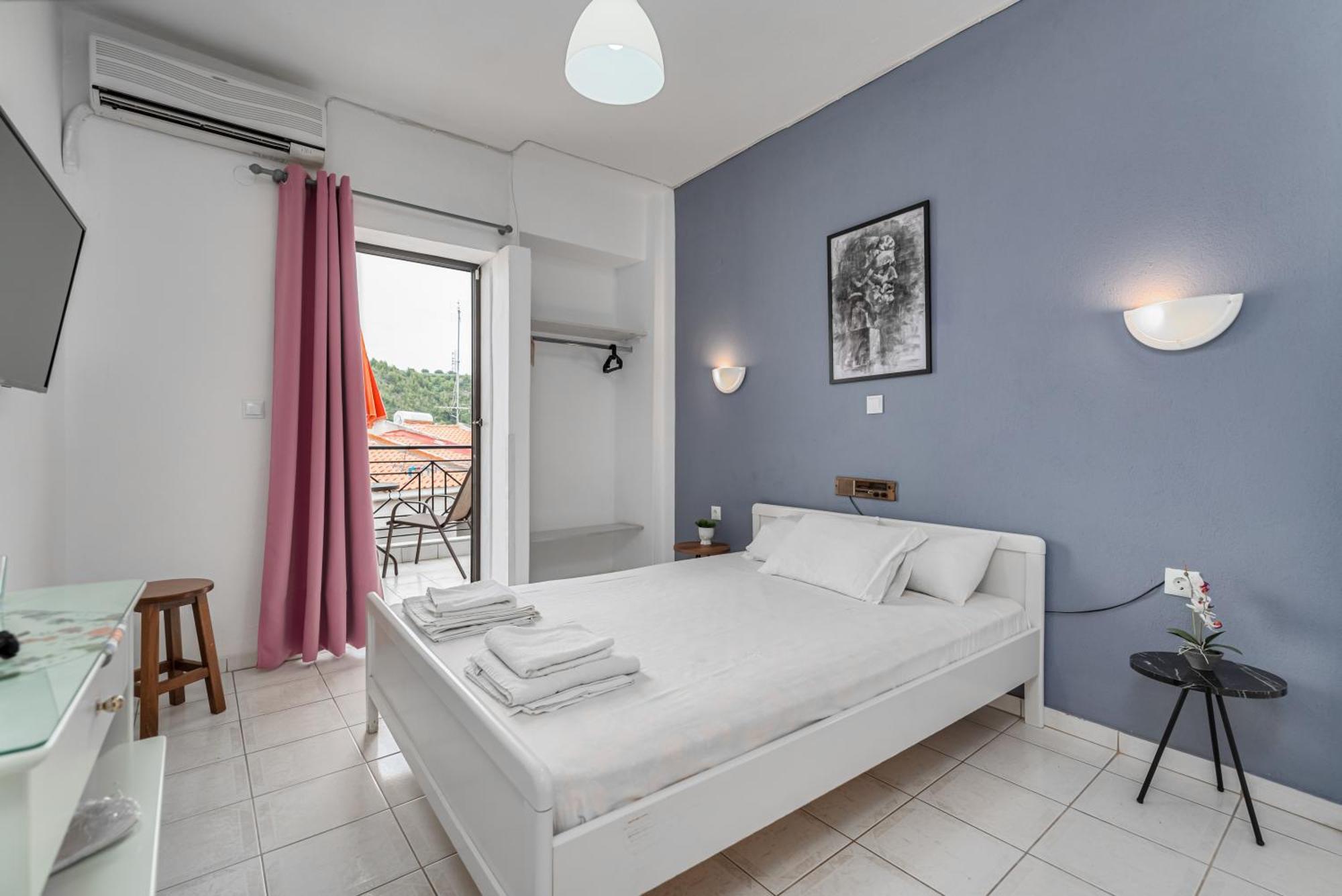 פוליכרונו Hotel Sarikas מראה חיצוני תמונה